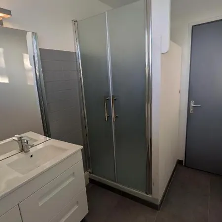 Casa de Férias Le Frêne - Maison Familiale Au Calme Pour 10 Vaour